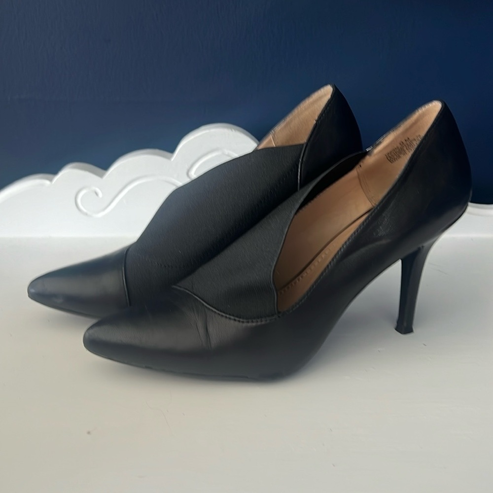 The Limited black leather heel